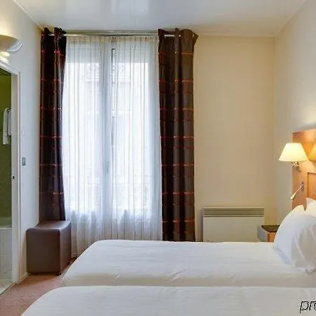 Magellan מלון 3*