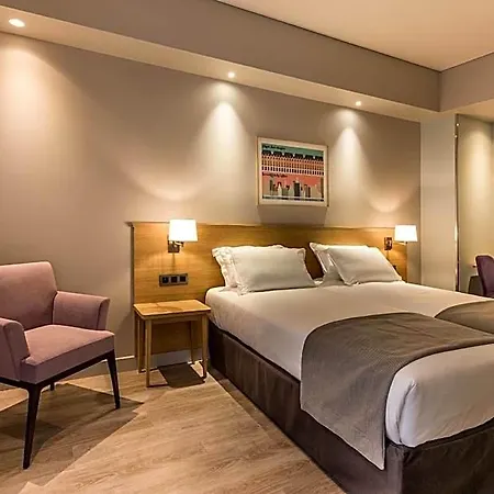 Отель Magellan 3*