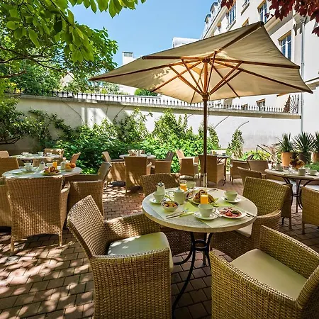 Magellan מלון פריז